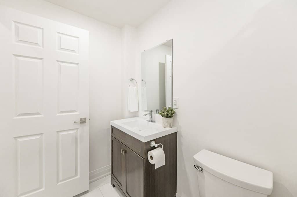 022-476 Ferguson Avenue Hamilton-22_m