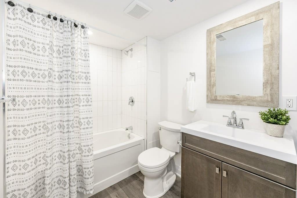031-476 Ferguson Avenue Hamilton-31_m
